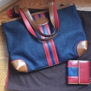 100% authentic coach tote with matching wallet